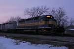 DME 6091 leads an evening 276 train